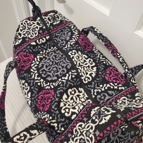 Vera Bradley Retired Pattern "Canterbury Magenta" Duffle Bag, Versatile - Picture 7 of 9